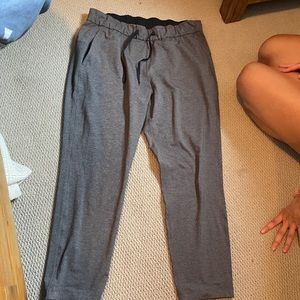 Lululemon on the fly pant